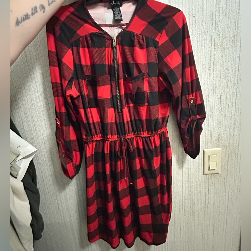 Justify Plaid Dress size M
